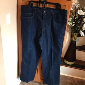 Like New Sheplers wife leg Jeans size 40
